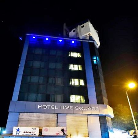 Hotel Fabexpress Time Square à Thane Extérieur photo