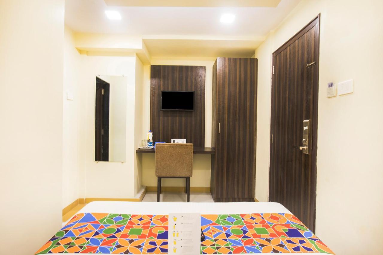 Hotel Fabexpress Time Square à Thane Extérieur photo