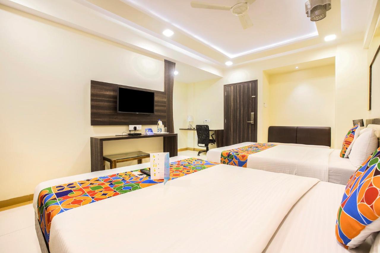 Hotel Fabexpress Time Square à Thane Extérieur photo