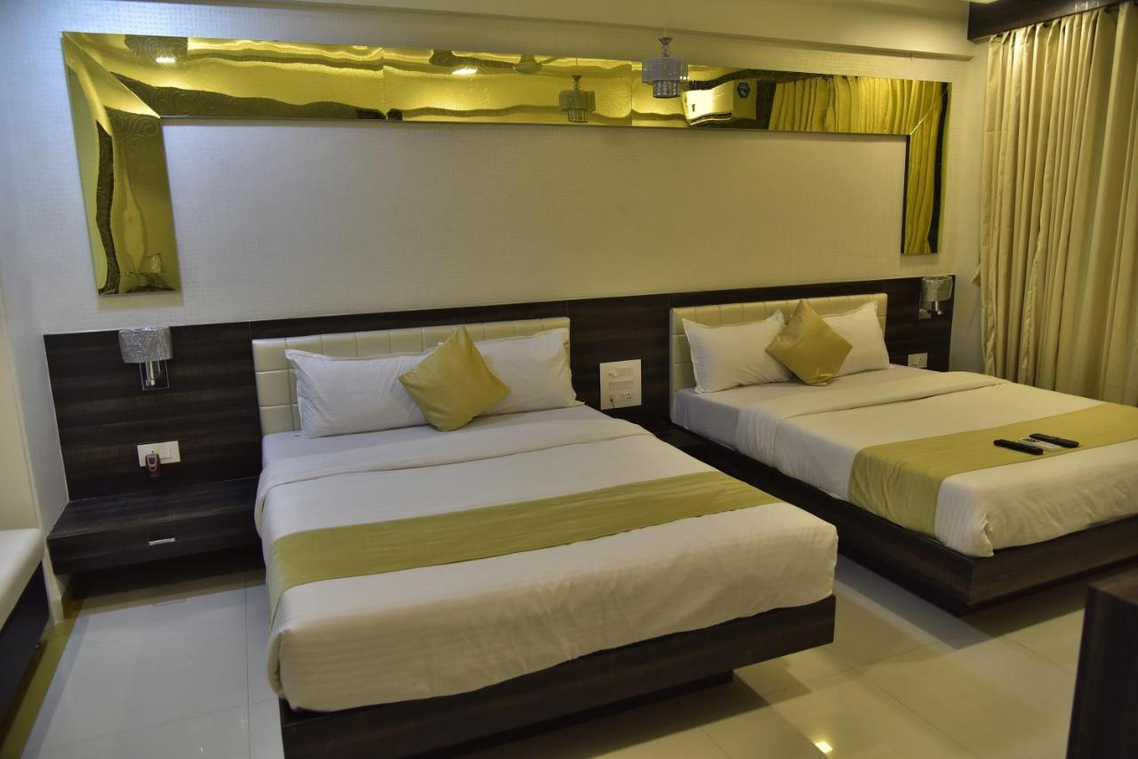 Hotel Fabexpress Time Square à Thane Extérieur photo