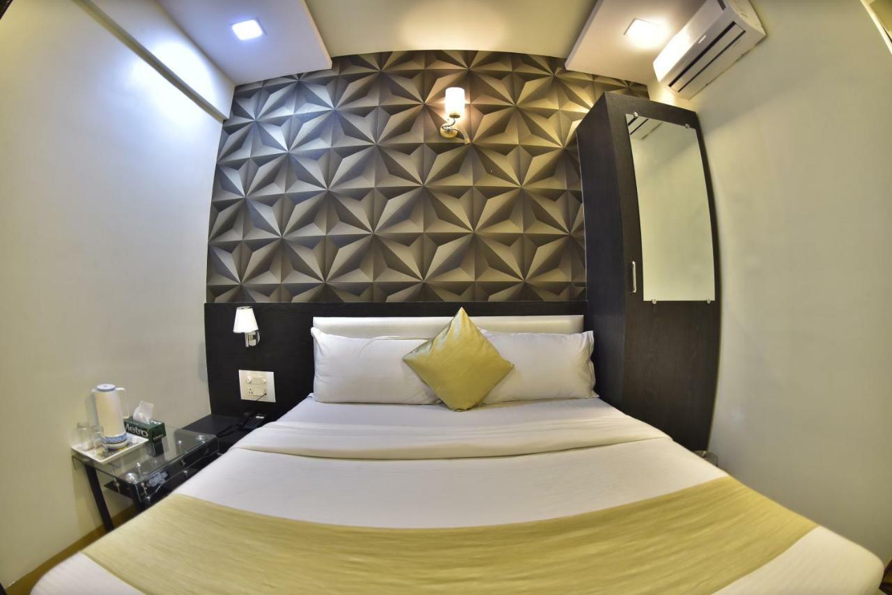 Hotel Fabexpress Time Square à Thane Extérieur photo