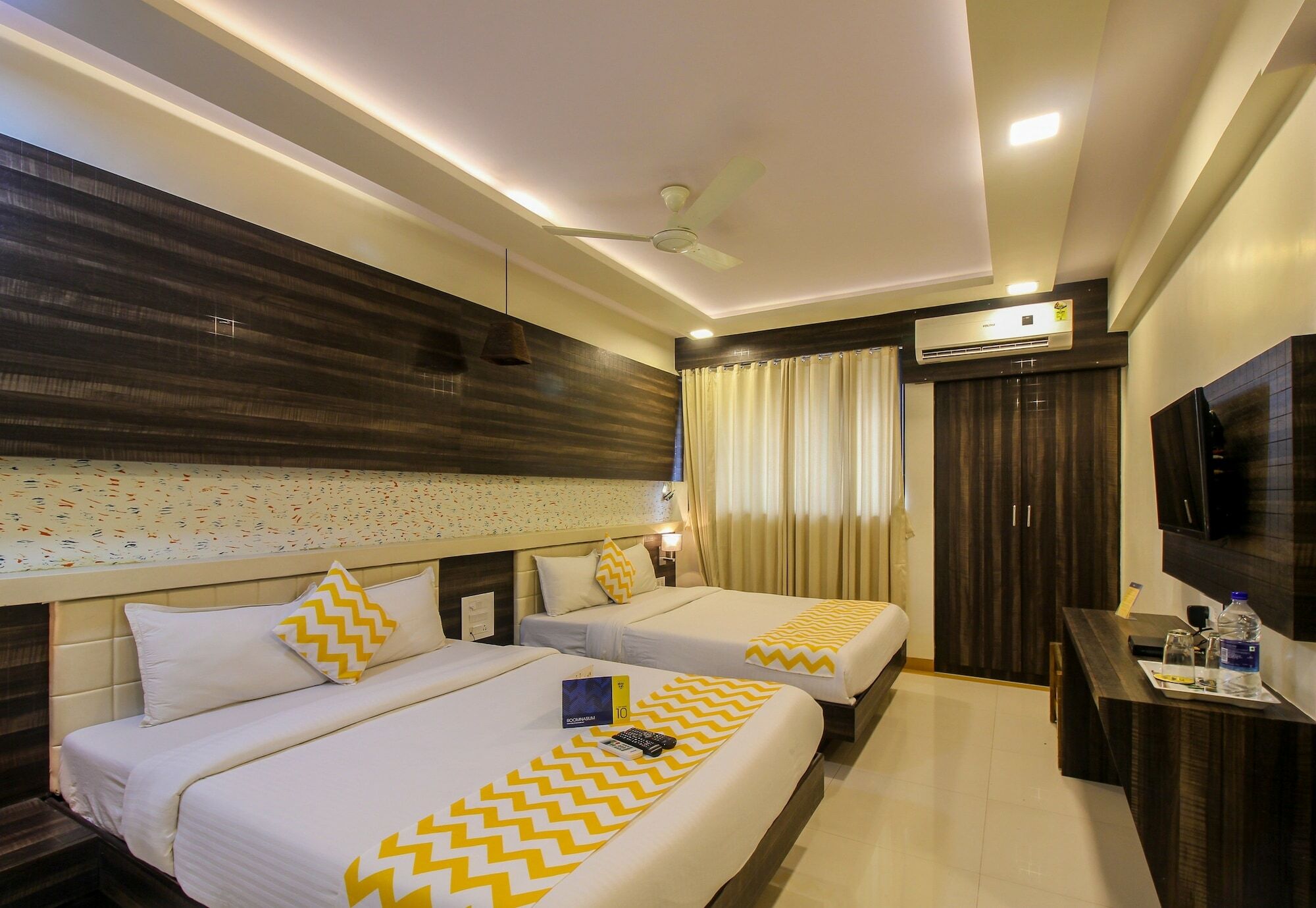 Hotel Fabexpress Time Square à Thane Extérieur photo